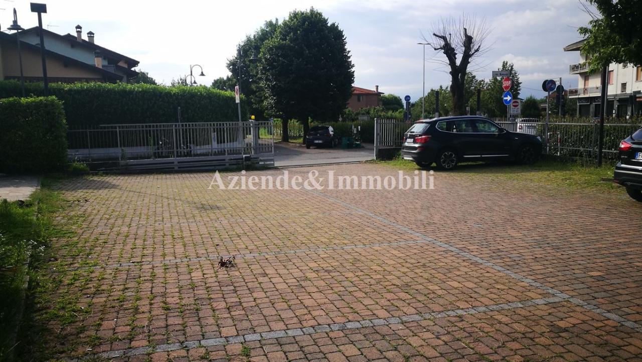 Vendita Negozio, Terno d'Isola foto