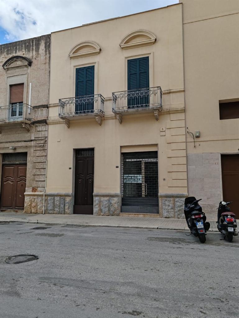 Affitto Negozio, Trapani foto