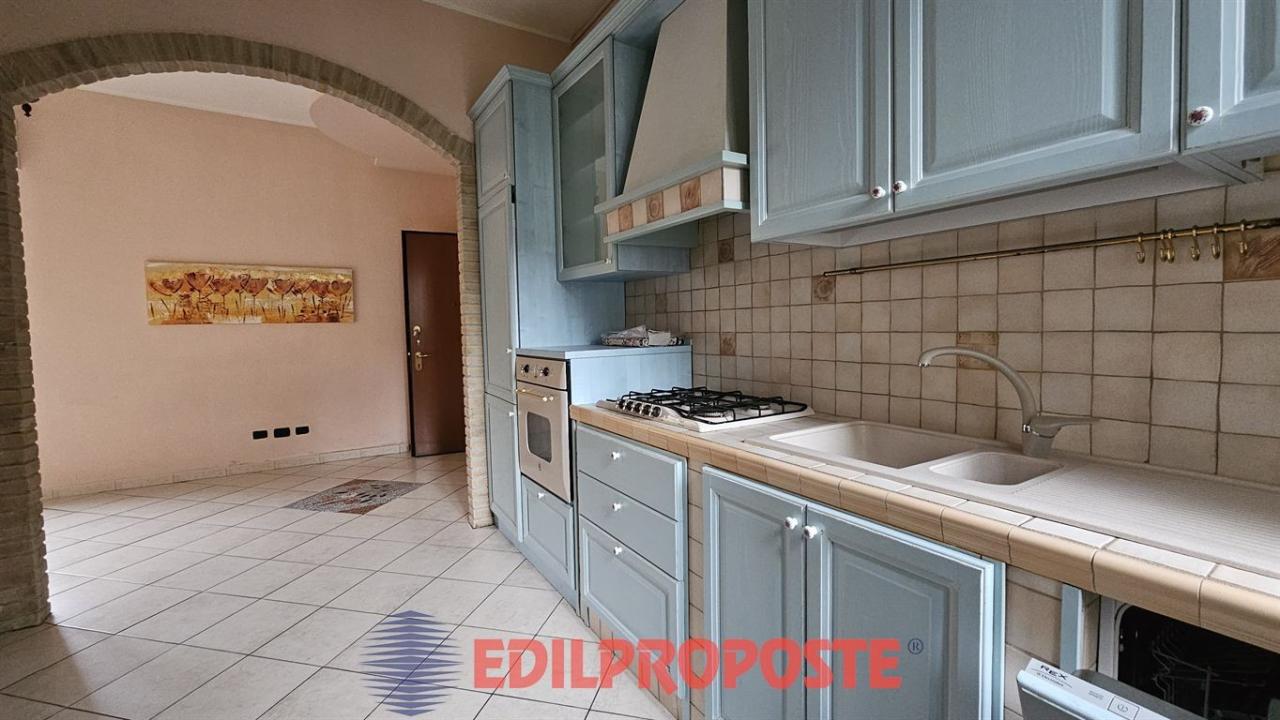 Vendita Appartamento, Varedo foto