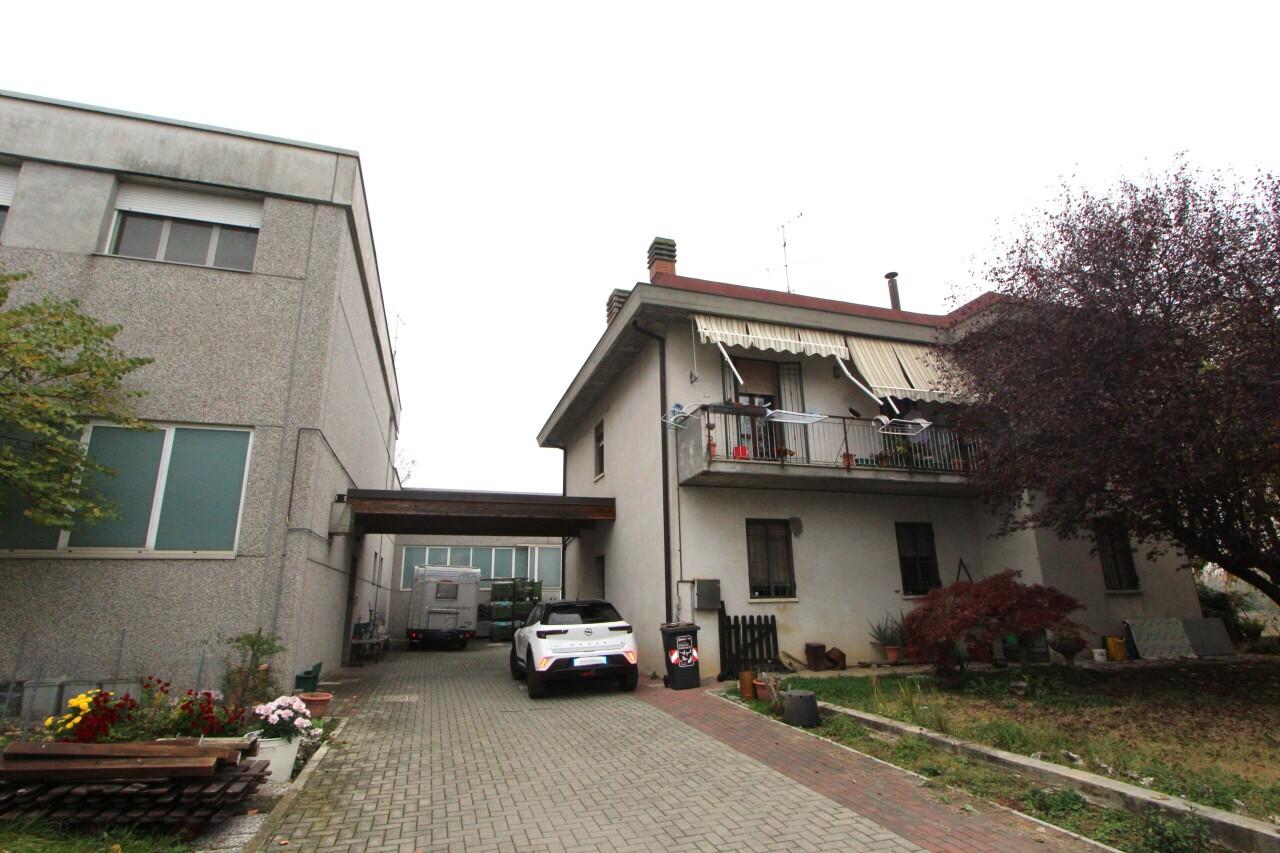 Vendita Pentavani, Valsamoggia foto