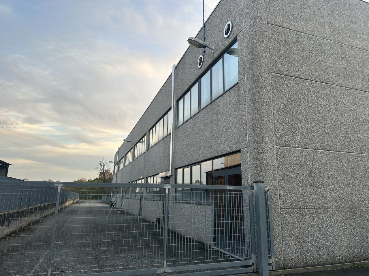 Affitto Trivani, Borgomanero foto