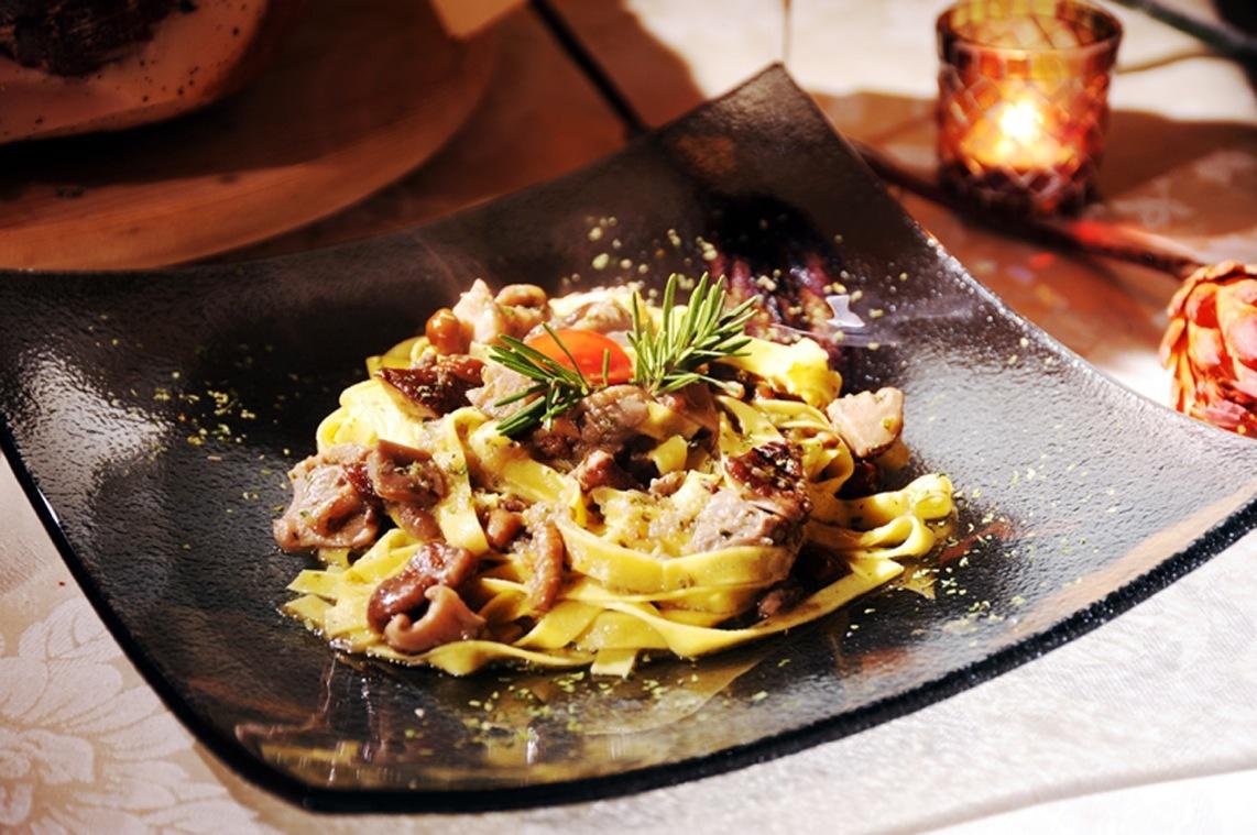 Vendita Pentavani, Lucca foto