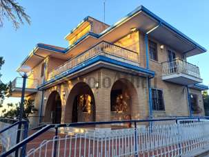 Vendita Bivani, Rapallo