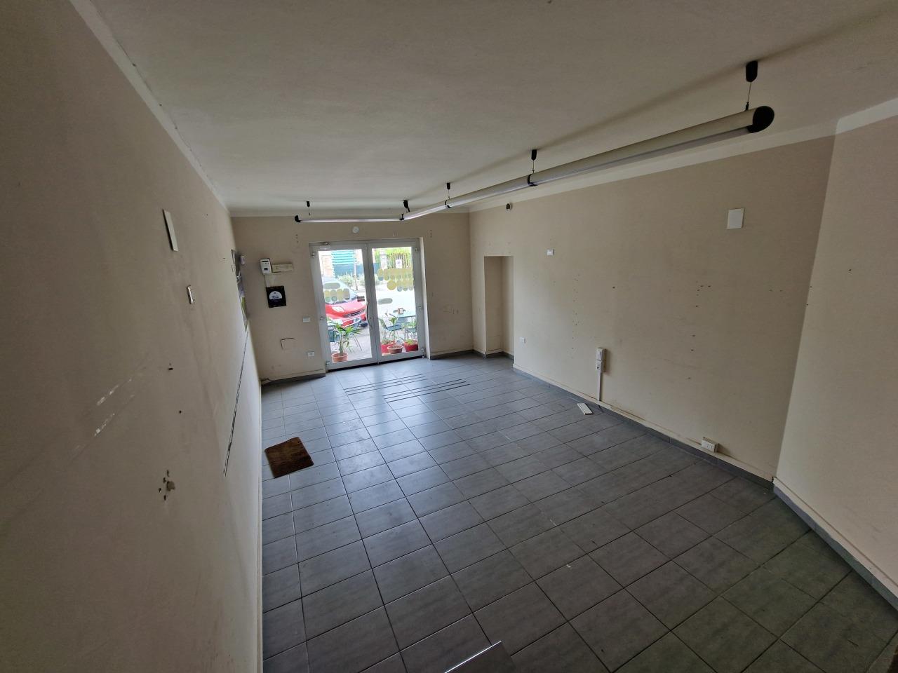 Sale Lofts, attics and penthouses, Mosciano Sant'Angelo foto