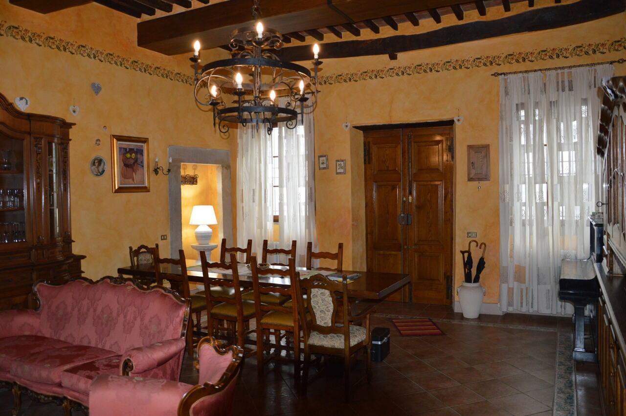 Vendita Multivani, Lucca foto