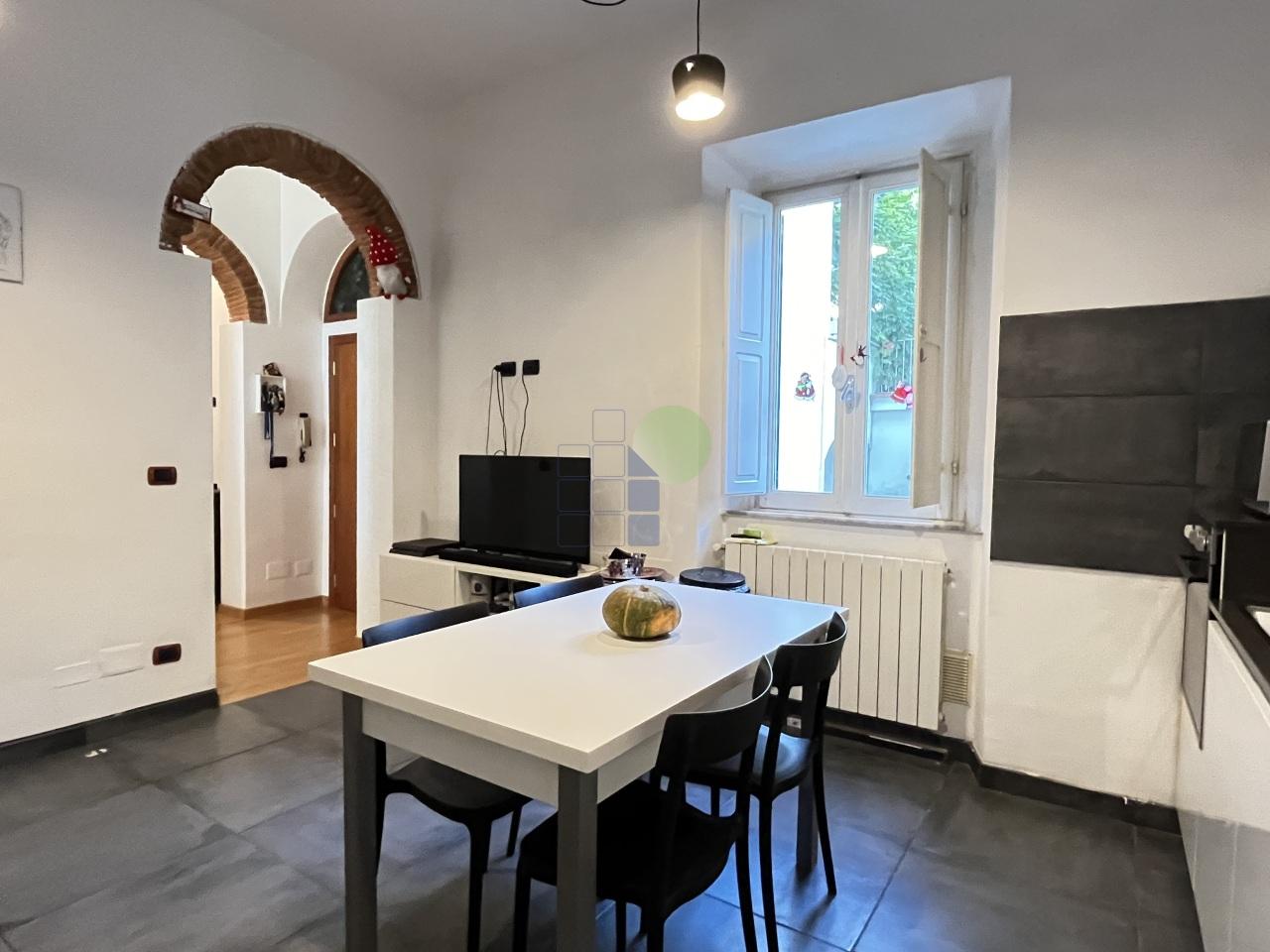 Vendita Trivani, Livorno foto