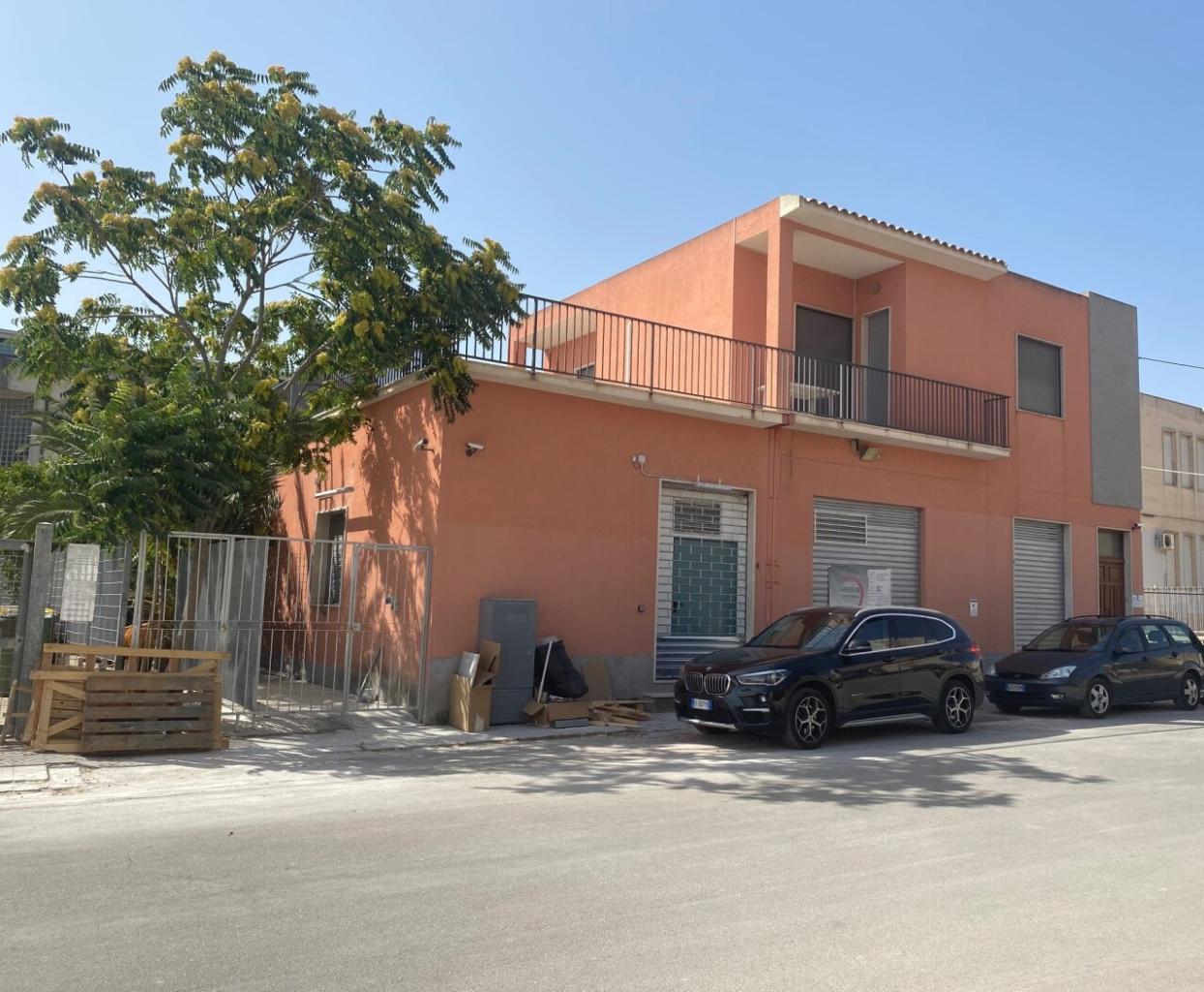 Vendita Quadrivani, Modica foto