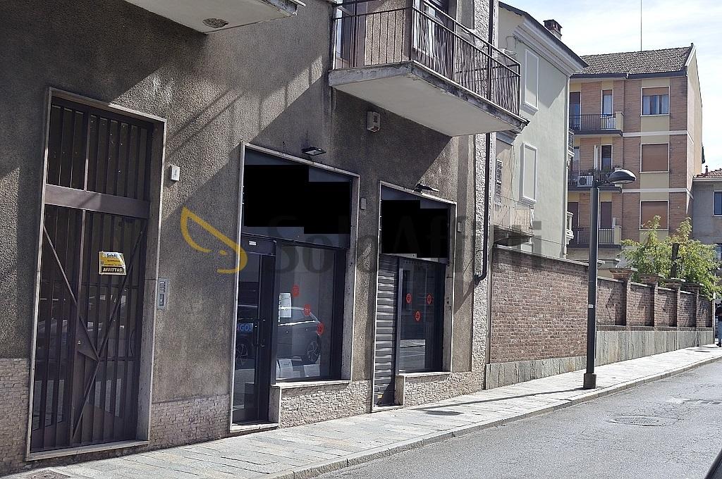Affitto 2 vetrine, Settimo Torinese foto