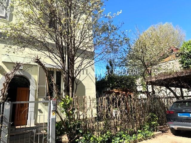 Vendita Pentavani, Livorno foto