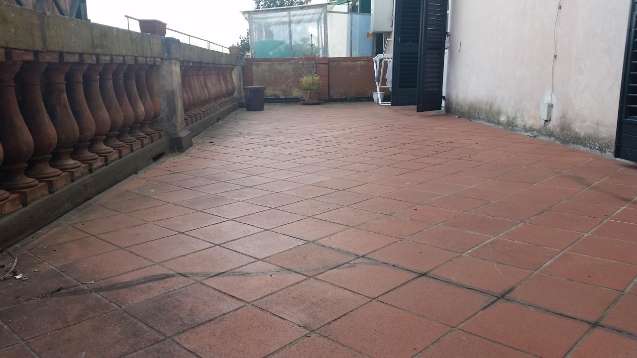 Vendita Quadrivani, Lucca foto