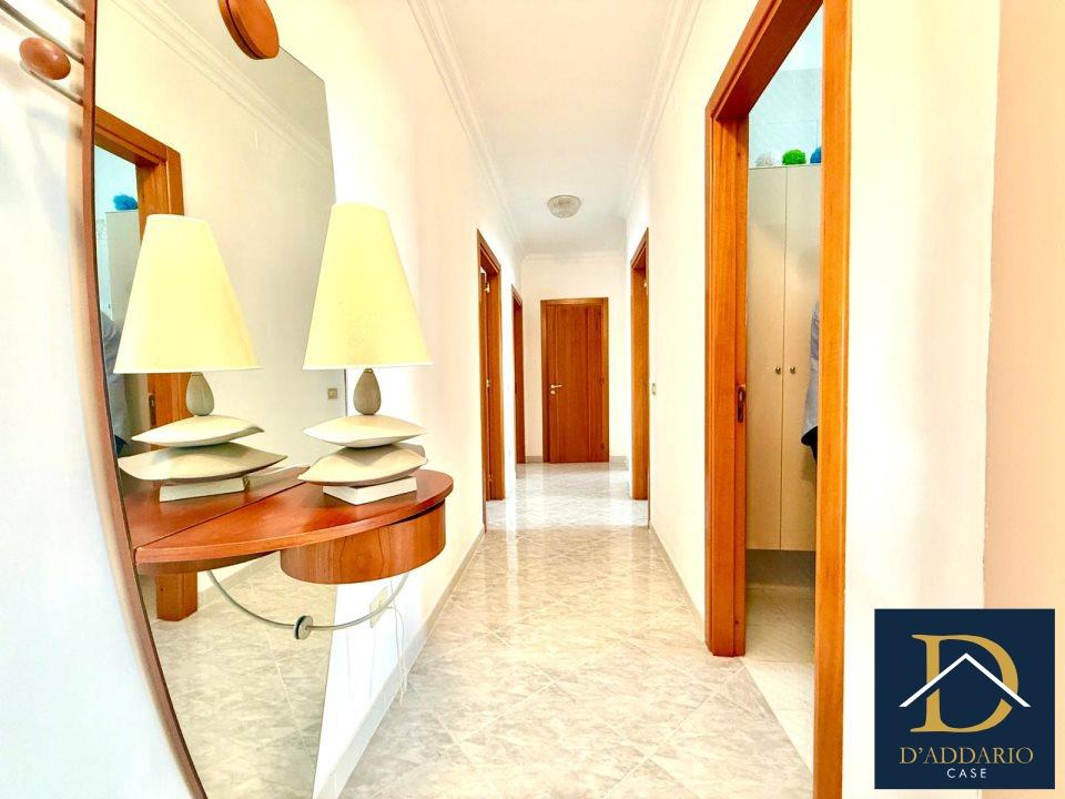 Vendita Quadrivani, Taranto foto