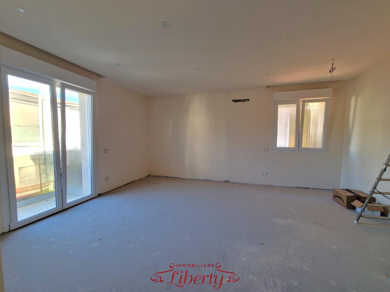 Vendita Quadrivani, Viareggio foto