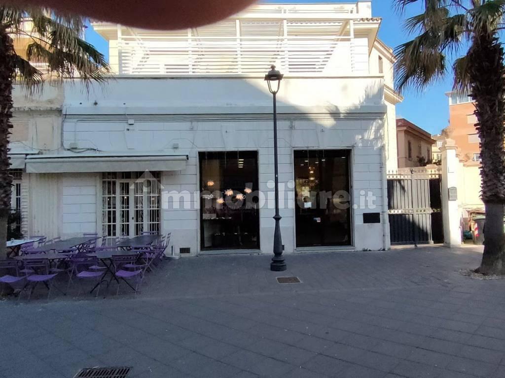 Vendita Negozio, Roma foto