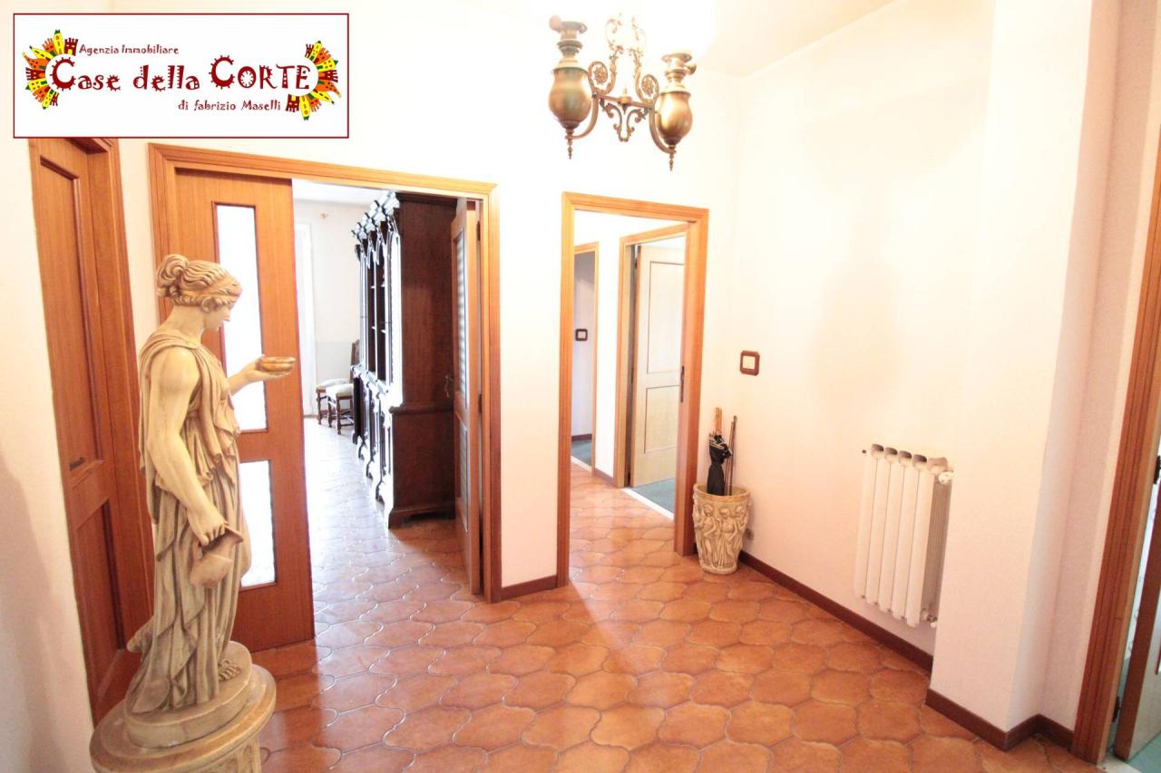 Verkauf Appartamento, Cento foto