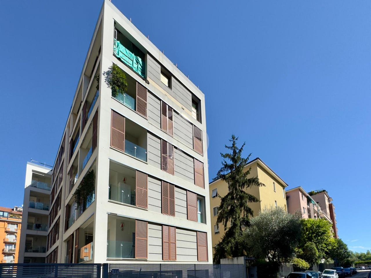 Rent Appartamento, Milano foto