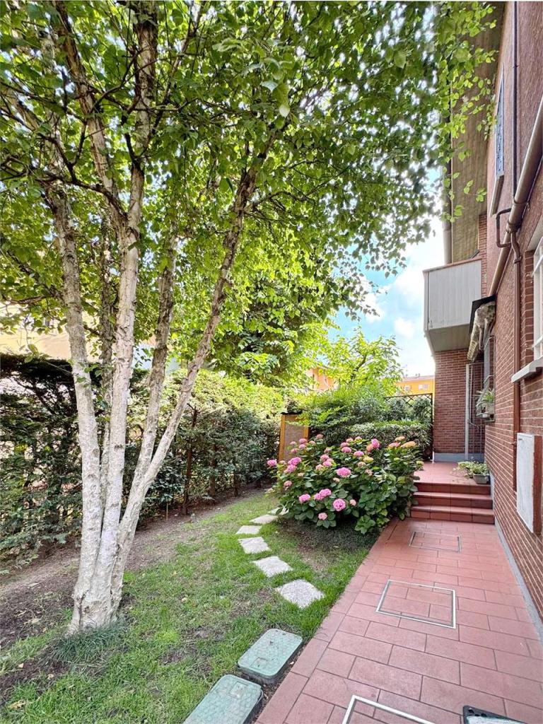 Vendita vendita, Modena foto