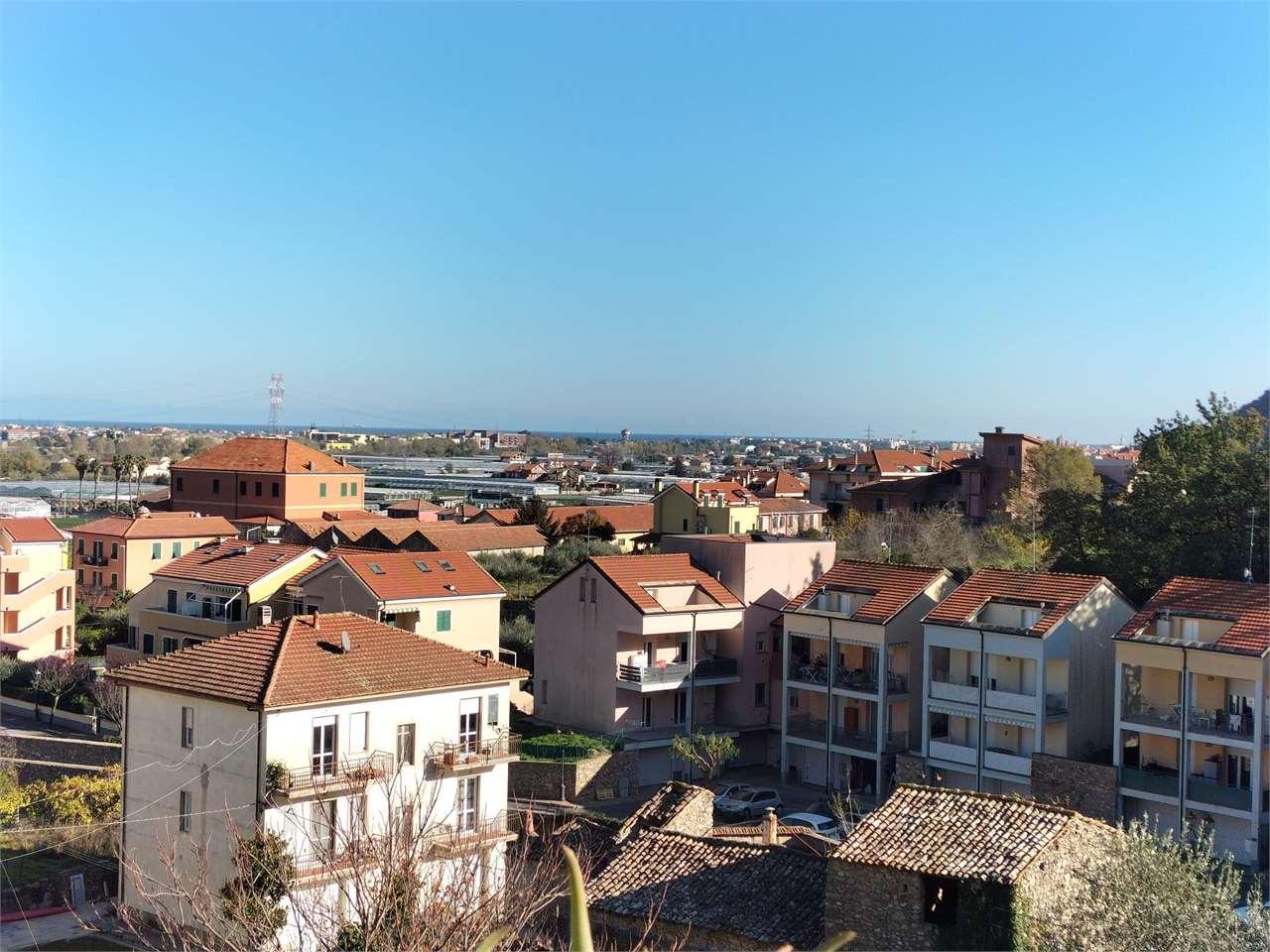 Vendita vendita, Albenga foto