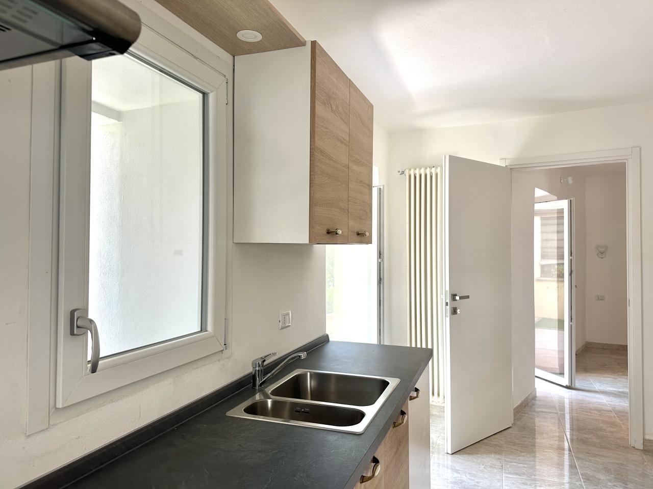 Vendita Bivani, Arona foto