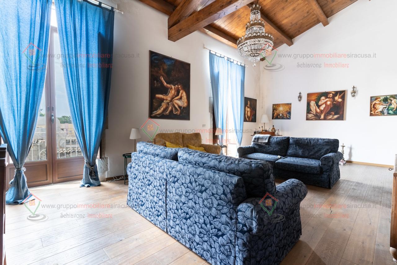 Vendita Eptavani, Siracusa foto