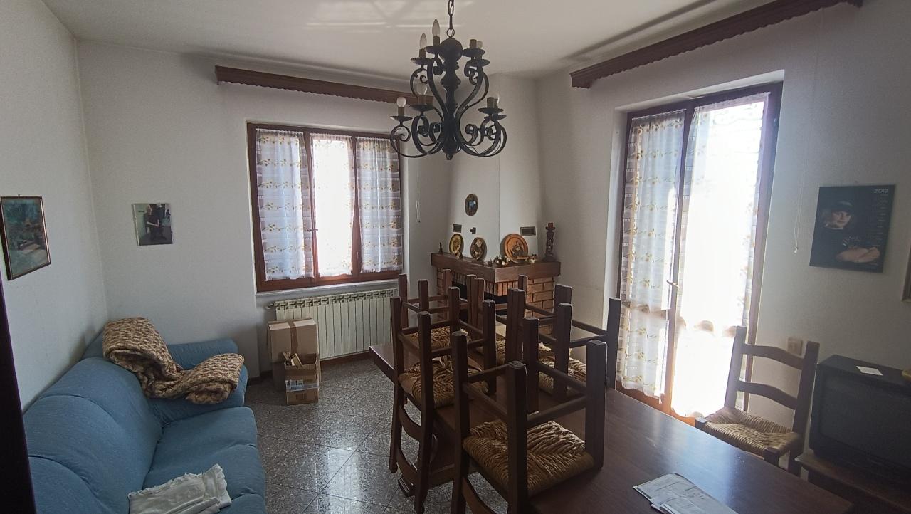 Vendita Pentavani, Castelnuovo Magra foto