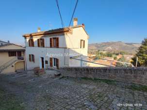 Vendita Casa Semindipendente, Urbino
