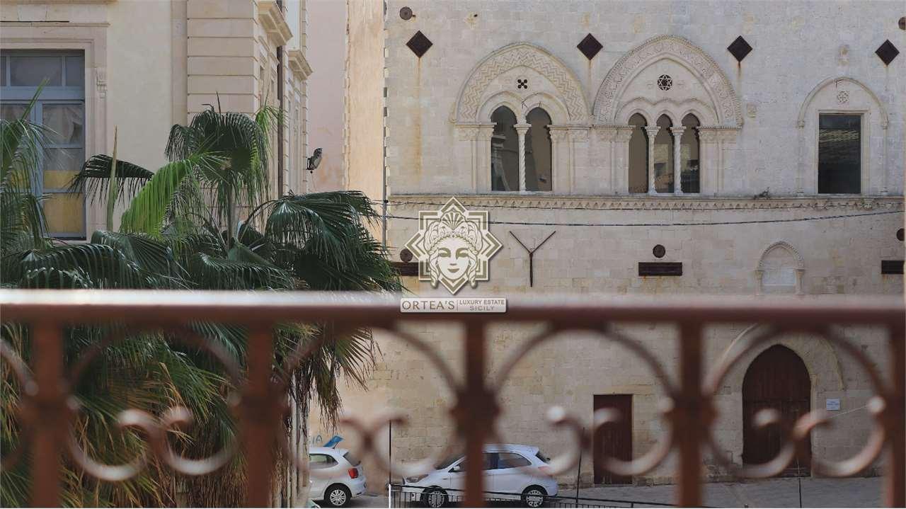 Verkauf vendita, Siracusa foto