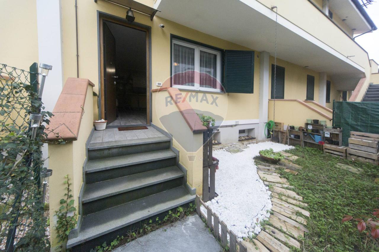 Vendita Pentavani, Massarosa foto