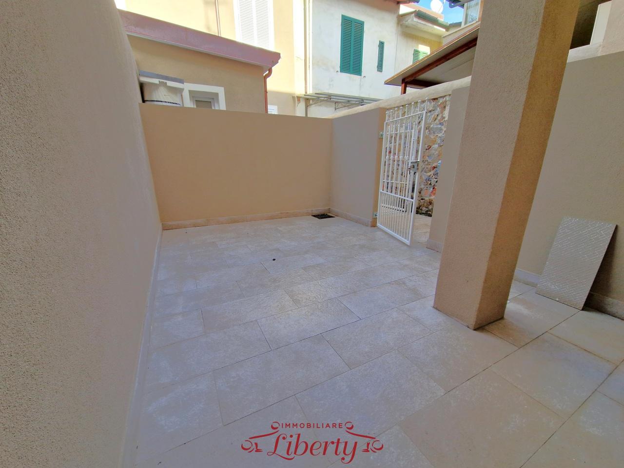 Vendita Quadrivani, Viareggio foto