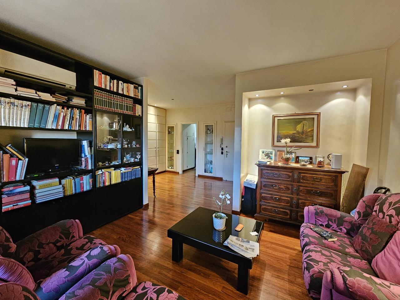 Vendita Quadrivani, Sesto Fiorentino foto