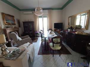 Vendita Quadrivani, Carrara