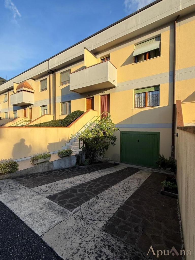 Vendita Villa, Massa foto