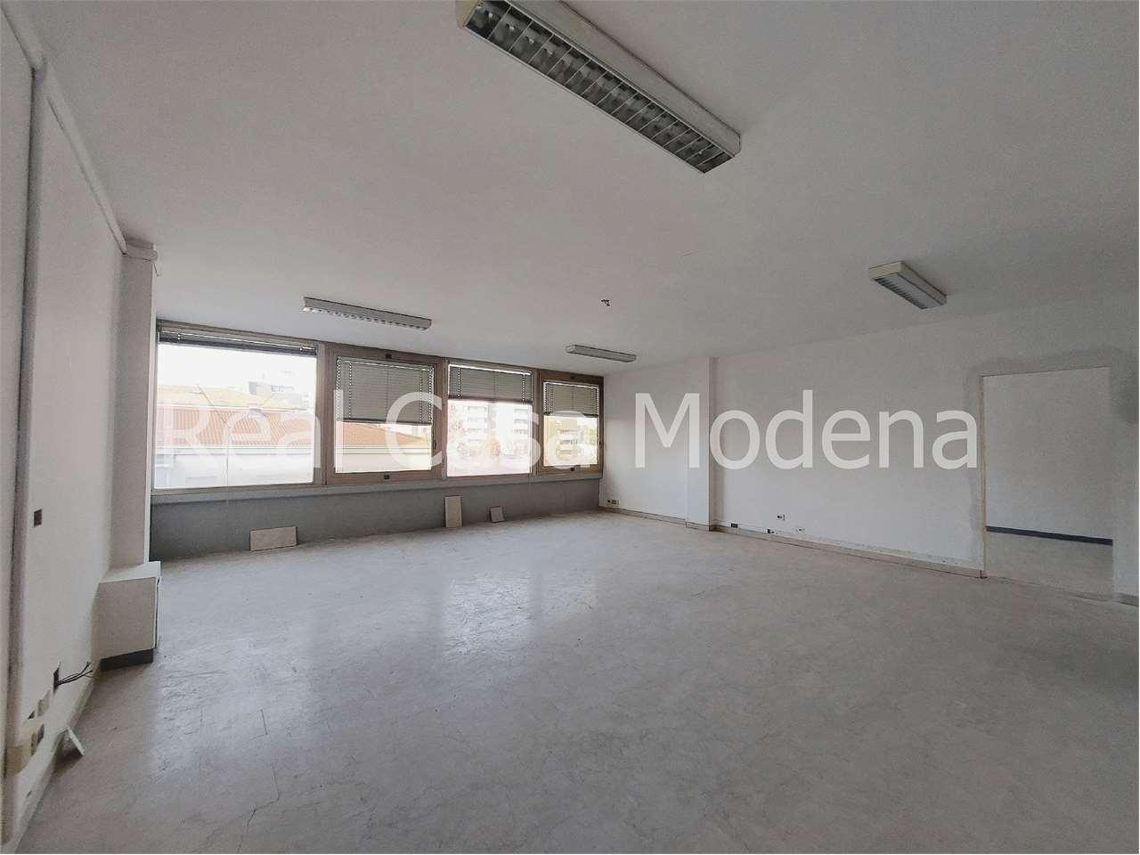 Vendita vendita, Modena foto