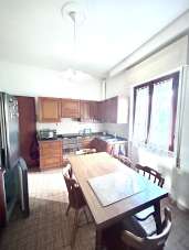 Vendita Esavani, Luni