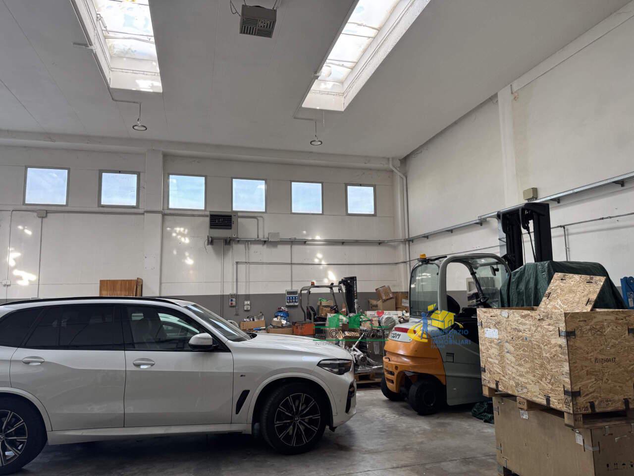 Vendita Industriale, Parma foto