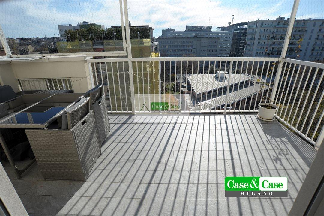 Sale Trivani, Milano foto