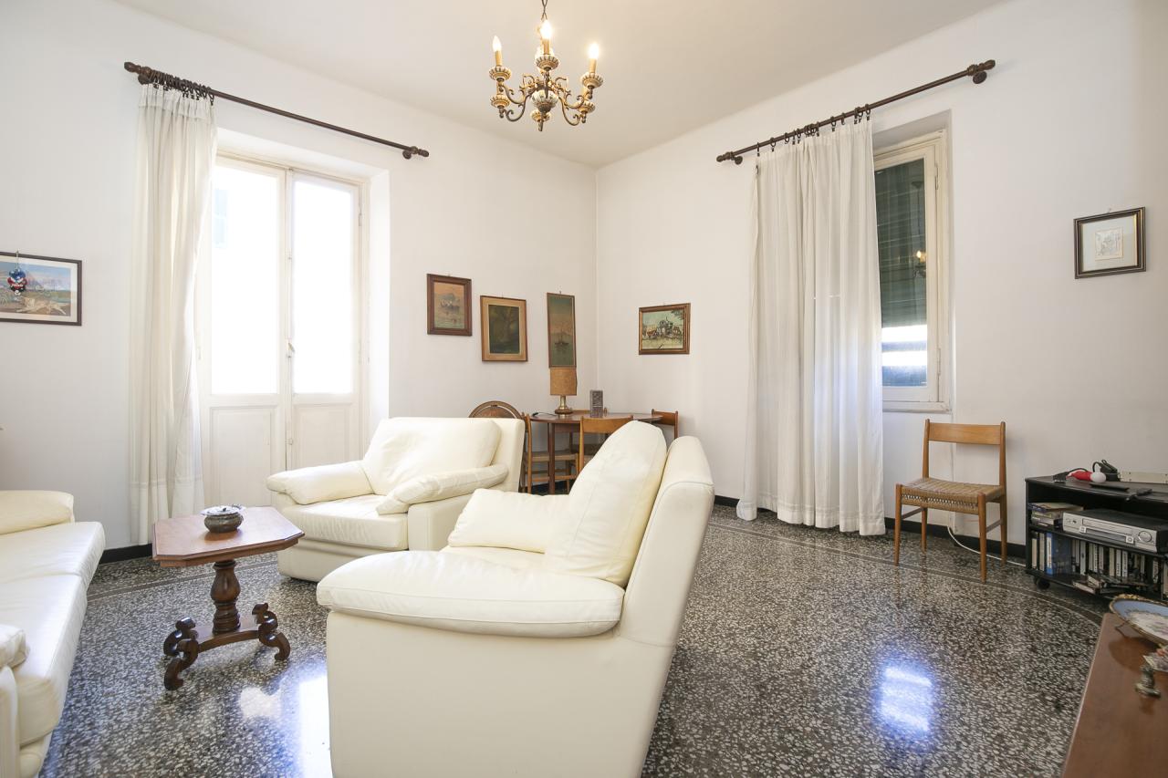 Sale Appartamento, Genova foto