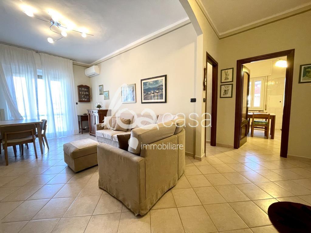 Rent Appartamento, Loano foto