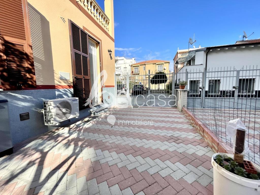 Affitto Appartamento, Borghetto Santo Spirito foto