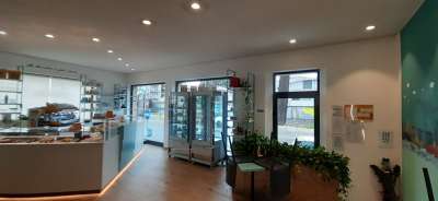 Mieten 3 vetrine, Somma Lombardo Mieten 3 vetrine, Somma Lombardo