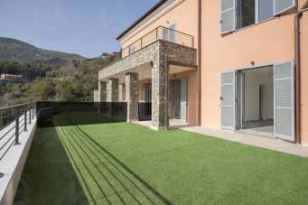 Vendita Trivani, Alassio