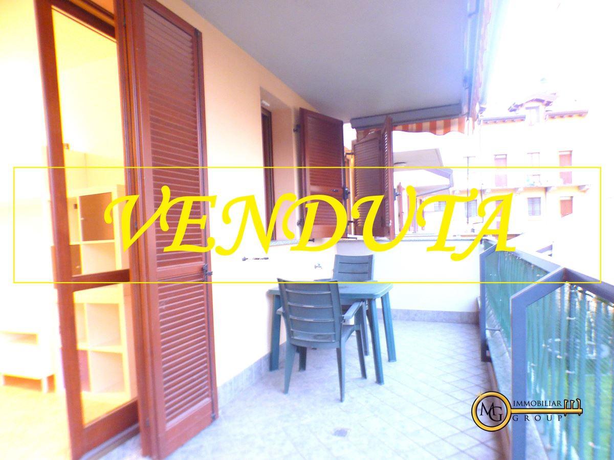 Verkauf Zwei zimmer, Vignate foto