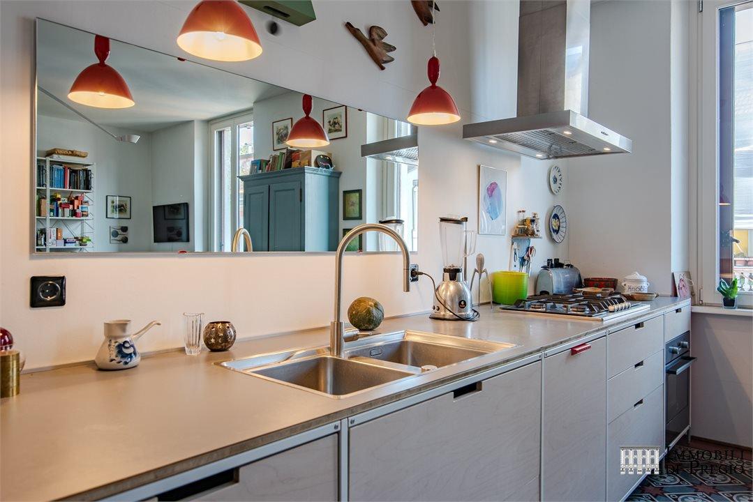 Verkauf Trivani, Milano foto