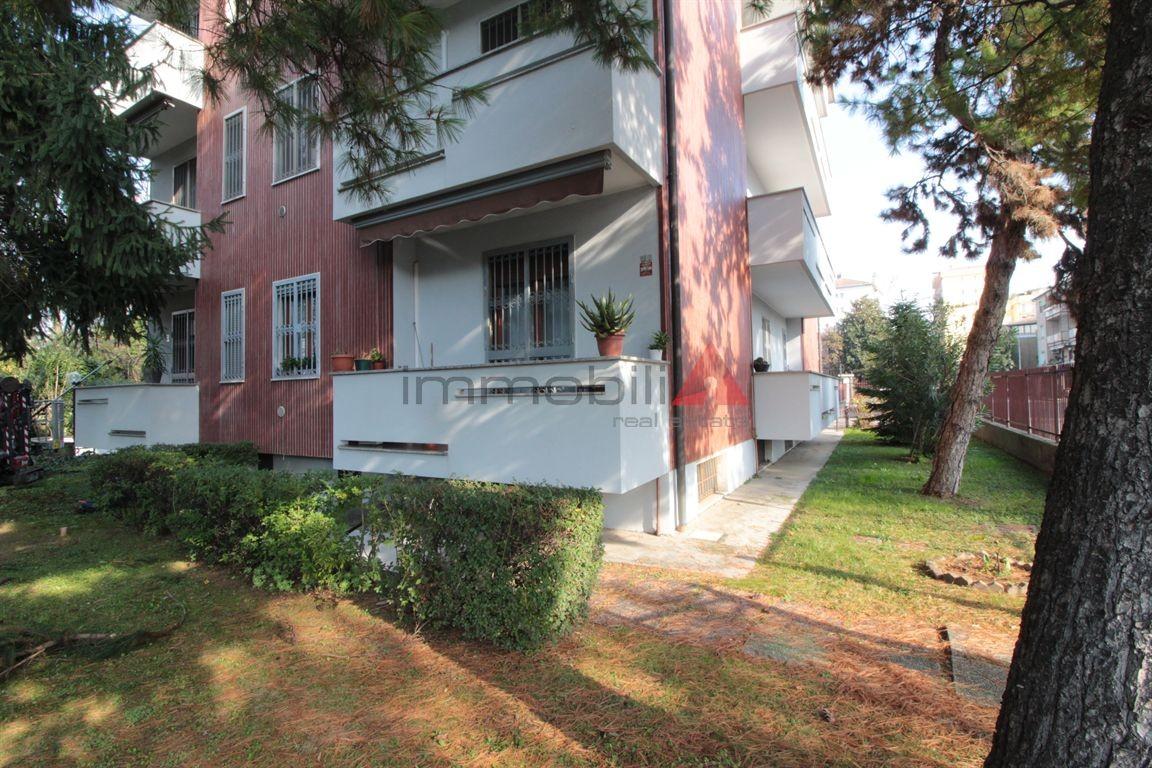 Vendita Laboratorio, Cassina de' Pecchi foto