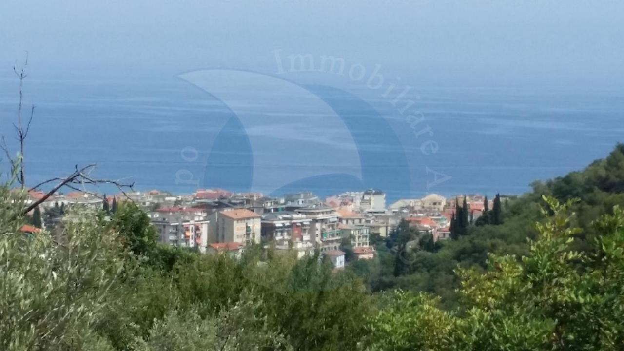 Vendita Terreno Residenziale, Alassio foto