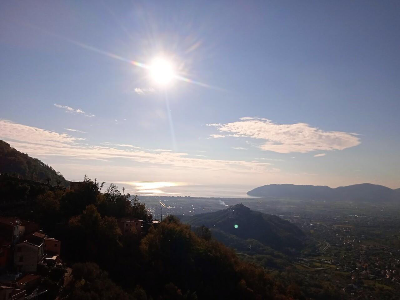 Venta Multivani, Luni foto