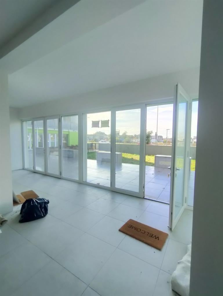 Mieten Negozio, Sesto Fiorentino foto