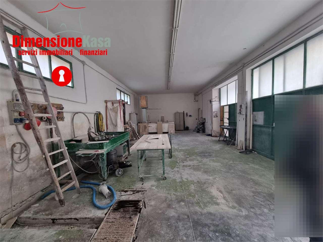 Vendita vendita, Cimitile foto