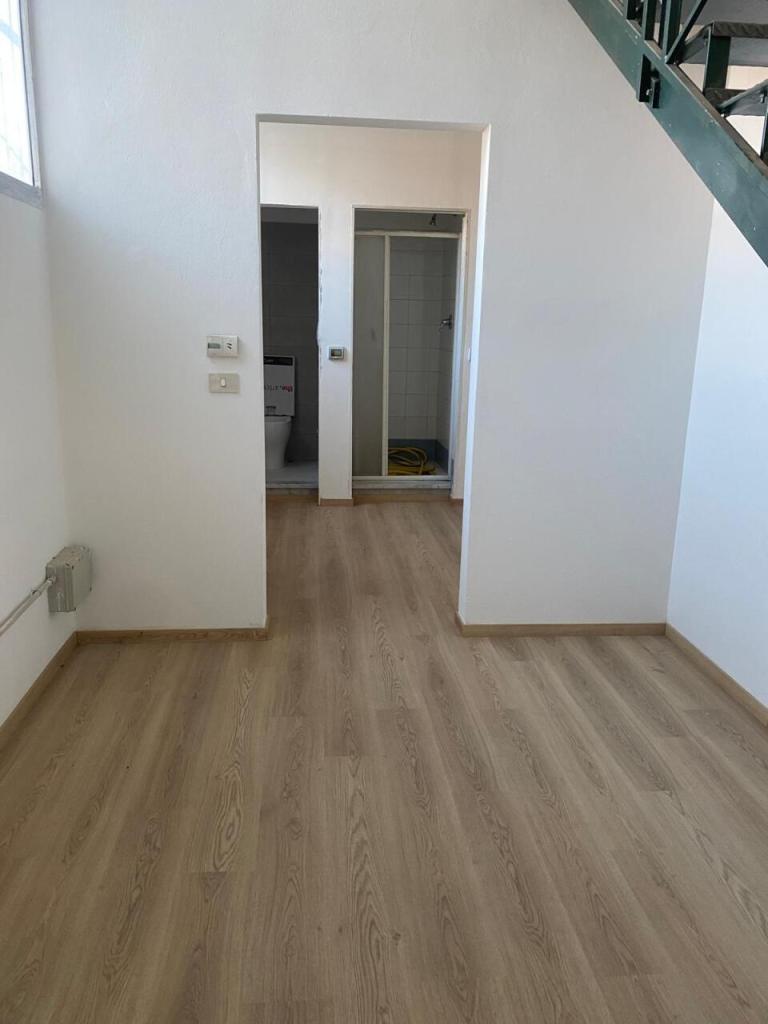 Affitto Monovano, Massa foto