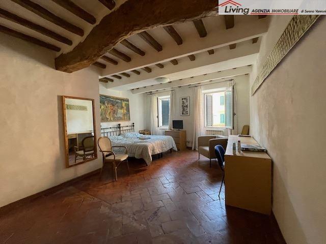 Sale Appartamento, Siena foto