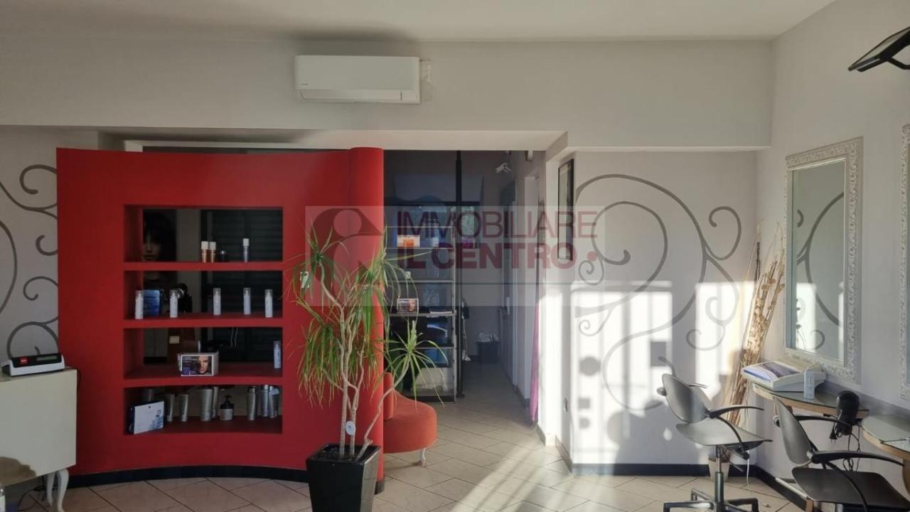 Sale Immobile Commerciale, Sarzana foto